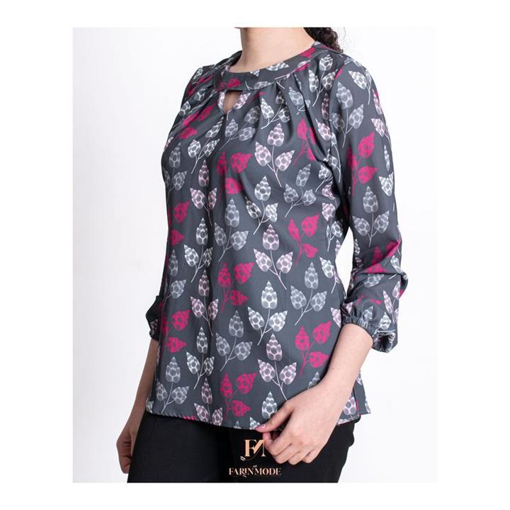 شومیز  حریر الیزه طرح برگ رنگ ذغالی و خردلی